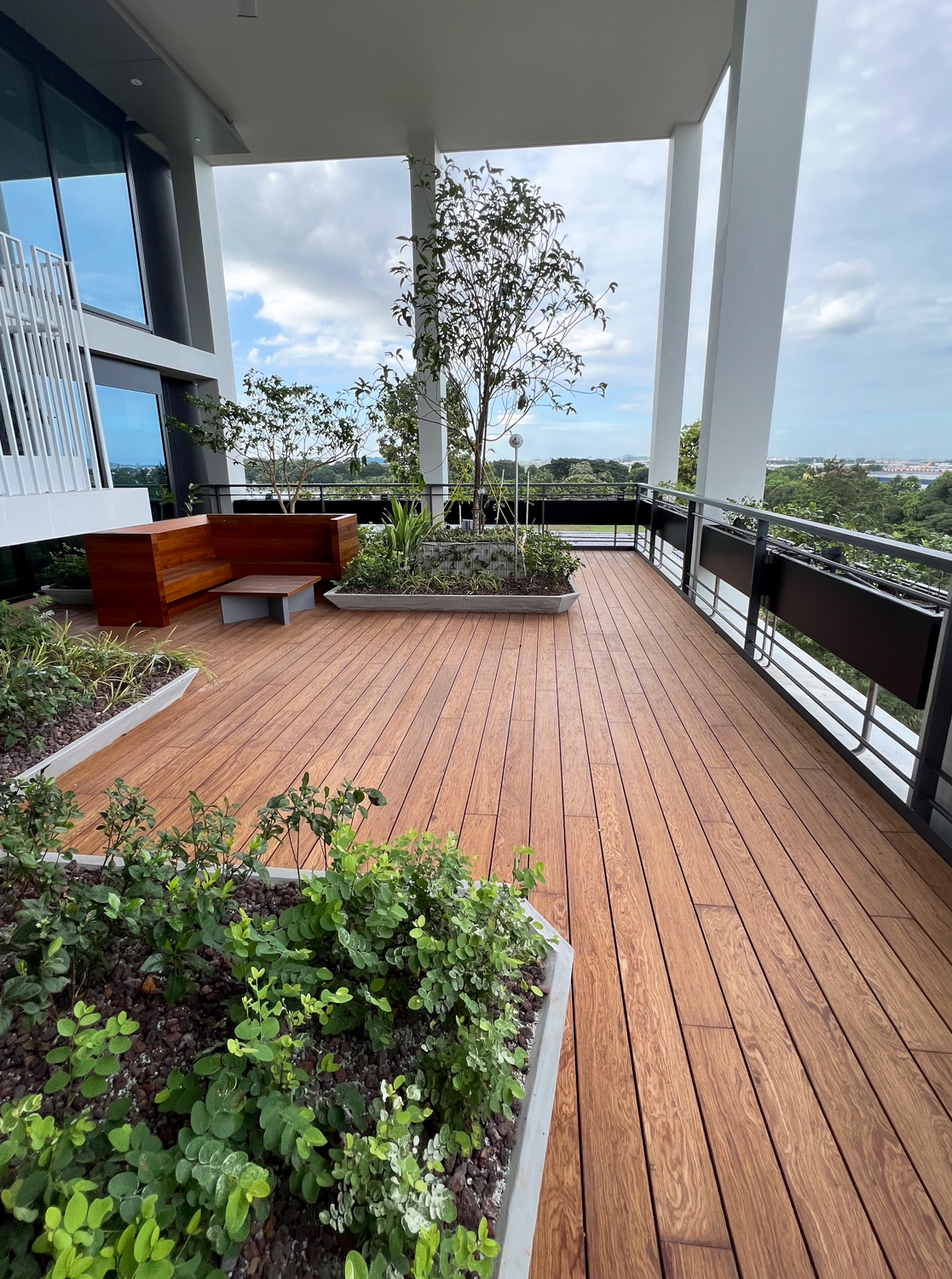 ONEWOOD Outdoor Deck