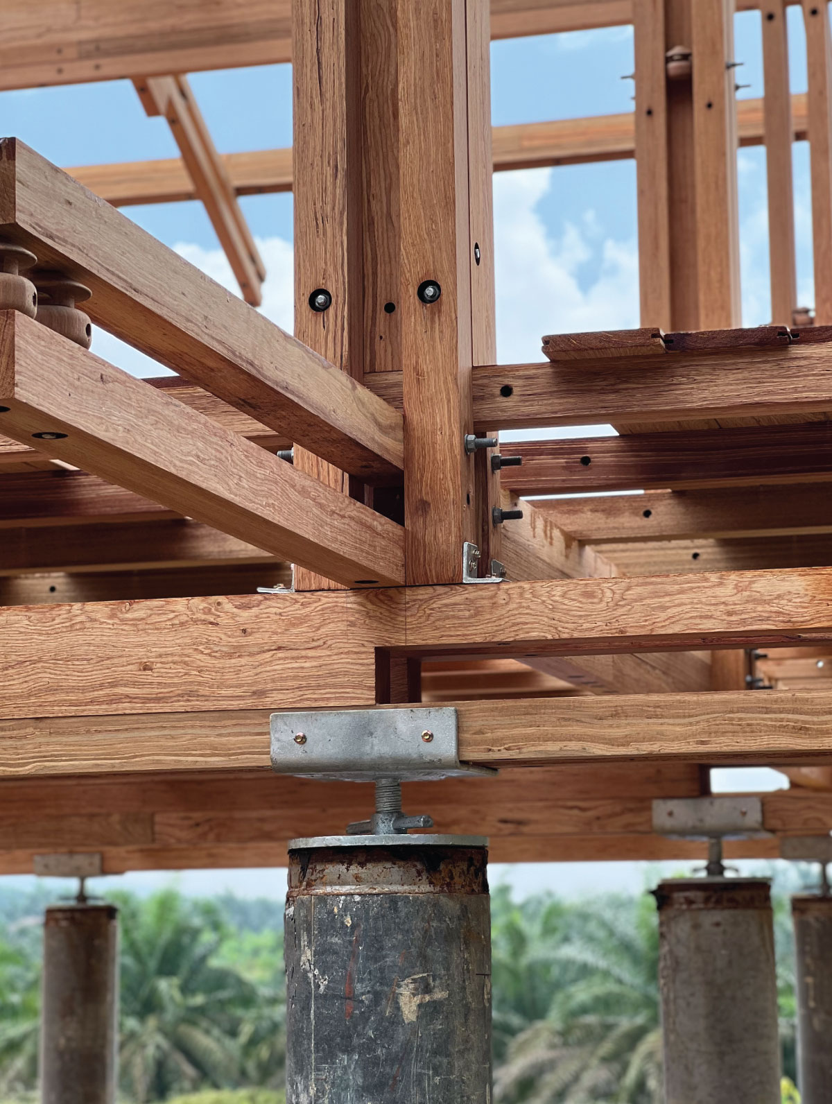 Onewood Structural Timber Construction, Glulam, CLT